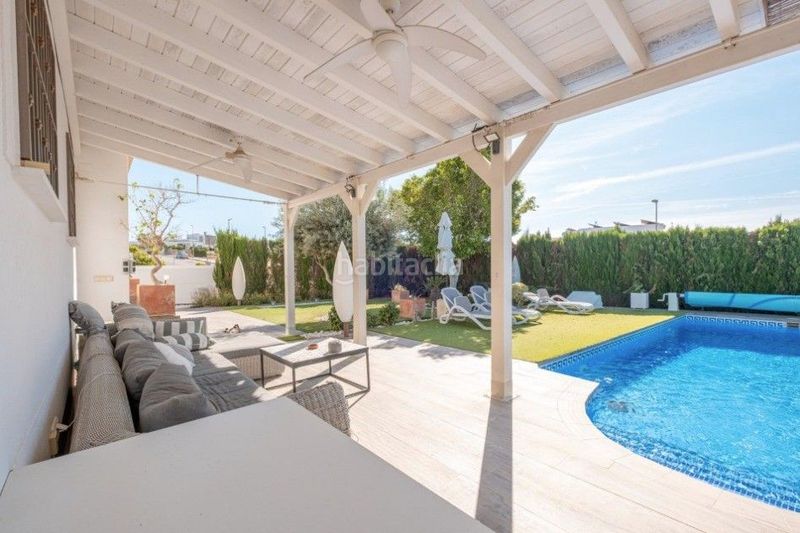 Foto 78b1a886-4456-4566-b3f9-74ab8fdec18f. Xalet a calle a San Fulgencio