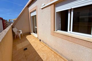 Penthouse  Rambla  rbla. juan mateo garcía 79. Ático céntrico y luminoso 4.ª planta  aprox. 47 m2  terraza. amp