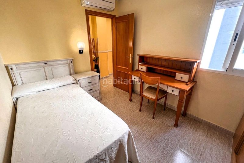 Foto f9ce06d4-5667-4a58-9752-0827f135c68e. Àtic a calle c. campoamor 50 a Puerto Deportivo Torrevieja