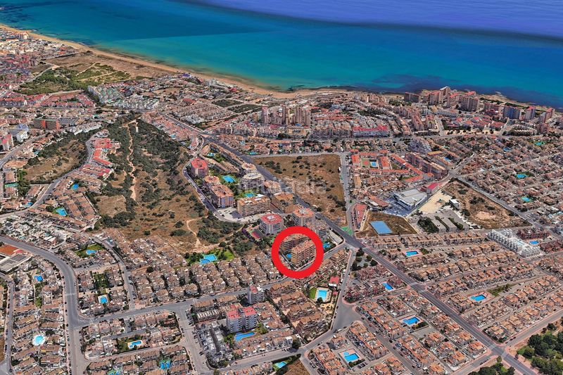 Foto 78ce51c2-5cf6-46c1-8f24-6faf82b04b18. Àtic a calle c. perseo 2a a Torreblanca Torrevieja