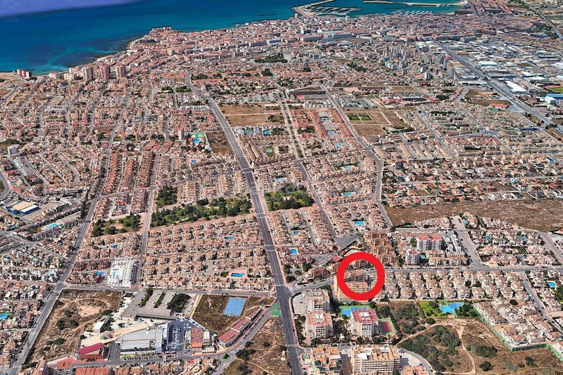 Foto 81c6b5d8-66b8-449f-a305-65f16d57c3b7. Àtic a calle c. perseo 2a a Torreblanca Torrevieja