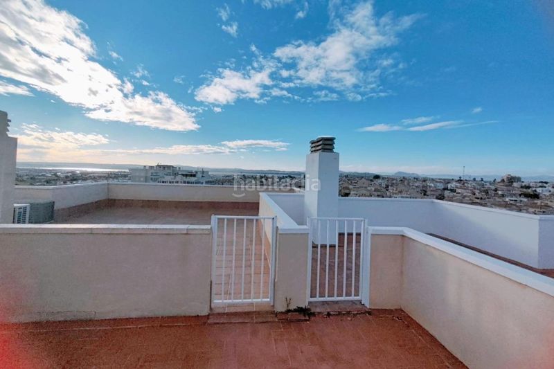 Foto f9a03f42-8b47-43ed-8ae7-f0d01d3ab615. Àtic a calle c. perseo 2a a Torreblanca Torrevieja