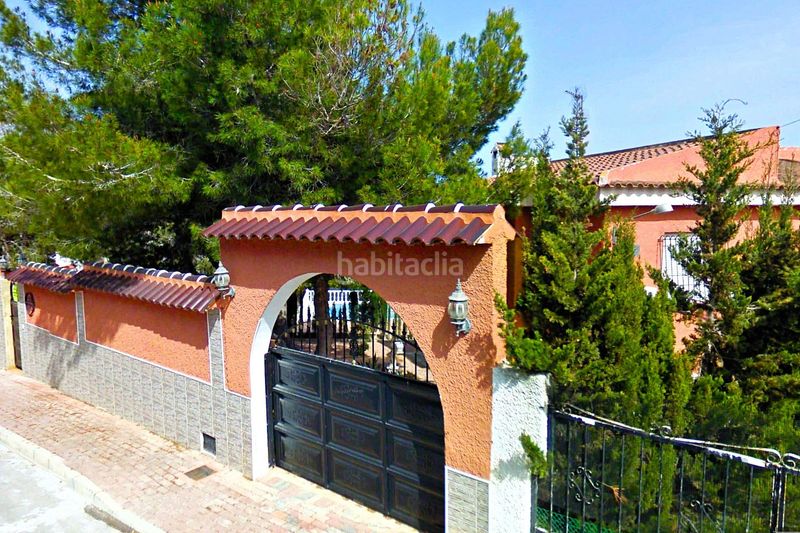 Foto 81d19b22-9534-4569-97b9-ea609a184436. Xalet a avenida av. elche bal 41 a Los Balcones-Los Altos Torrevieja