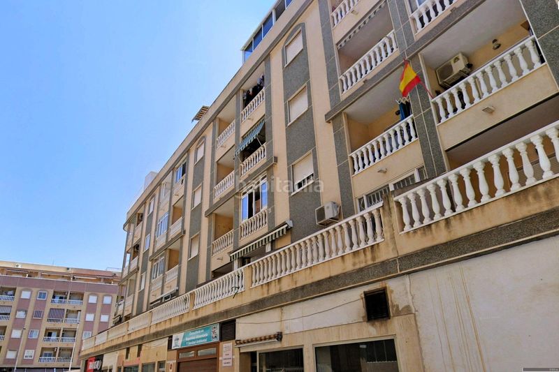 Foto 68069e02-c1f4-45fd-8146-e9546a9b87a9. Appartement in calle c. bilbao 3 in Parque de las Naciones Torrevieja