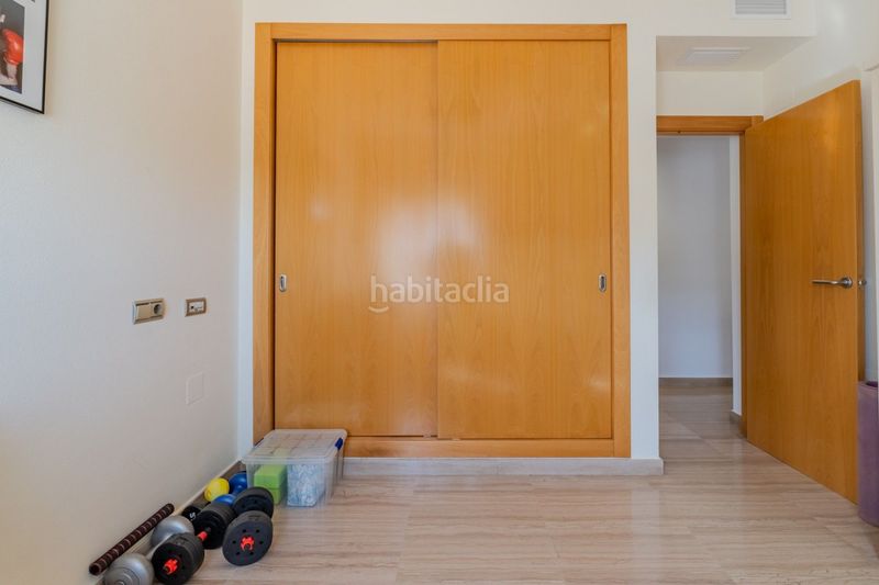 Foto d7b81a9c-fd83-487f-b484-0ece74e4459c. Chalet con parcheggio piscina in Almoradí