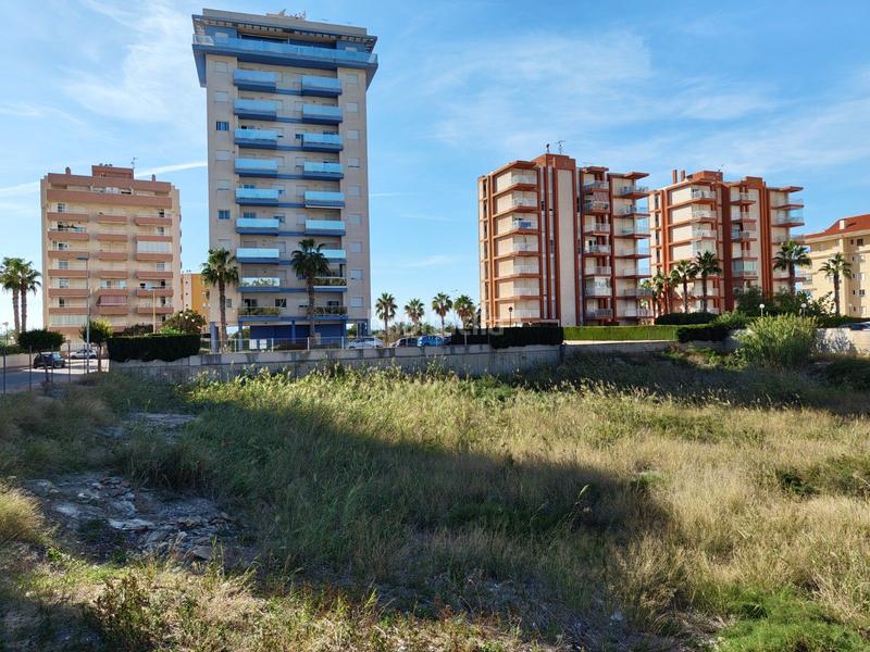 Foto ecd42df1-ebd1-459e-8b5c-0b04c4aeacfb. Terreno residenziale in Puerto Deportivo Guardamar del Segura