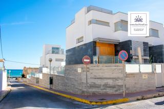 Reihenhaus in Argentina