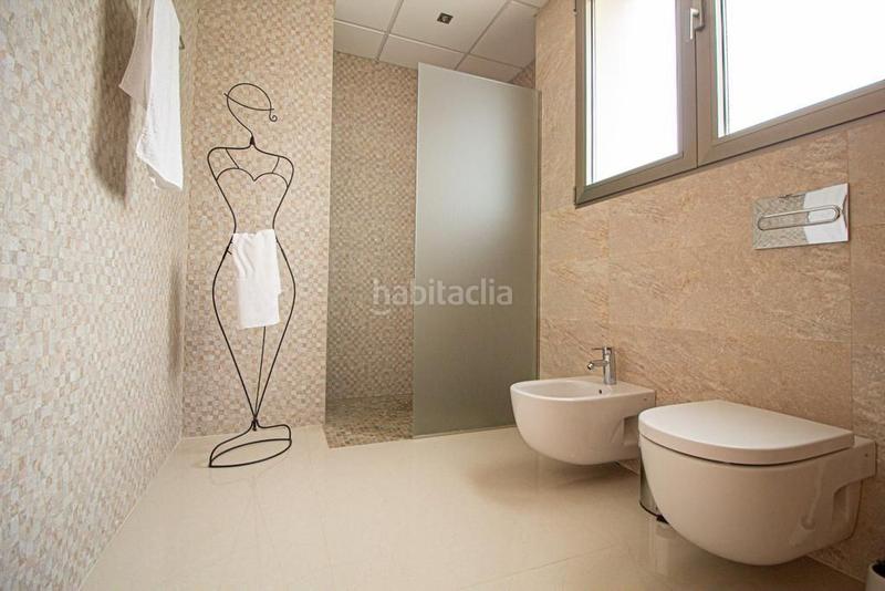 Foto f41ba1ec-319f-4ae4-a676-a669709606b1. Chalet avec parking piscine dans L´Albir Alfàs del Pi (l´)