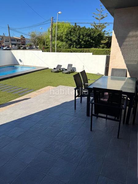 Foto c7c9b604-8b7c-4438-b3dd-9213e8153270. Chalet avec parking piscine dans Los Balcones-Los Altos Torrevieja