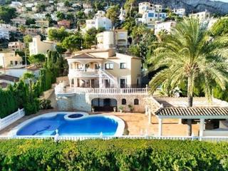 Xalet  Distrito maryvilla. Espectacular villa en venta con vistas al mar en calpe haga su s