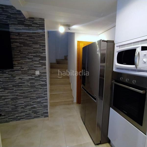 Foto 1c356870-e298-4b89-b210-1bdd37a3d66c. Duplex in calle manuel machado-cmor 3 in Campoamor Orihuela