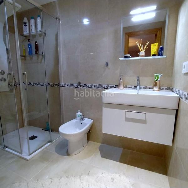 Foto 365479bc-e6f2-483c-9f6d-16714a102df3. Duplex in calle manuel machado-cmor 3 in Campoamor Orihuela