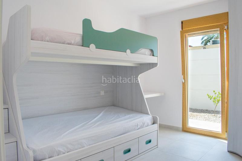 Foto 5293a6ac-92a0-4b1d-980d-66201b3bda1c. Chalet dans calle lavanderas dans Zona Carrefour - Urbanizaciones Torrevieja