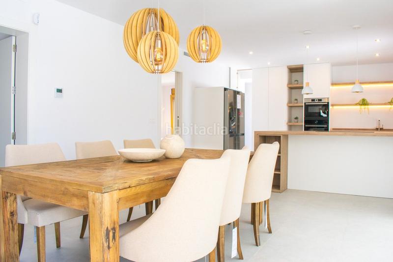 Foto 70b7820c-c784-42ef-a679-400f3a1e62a4. Chalet dans calle lavanderas dans Zona Carrefour - Urbanizaciones Torrevieja