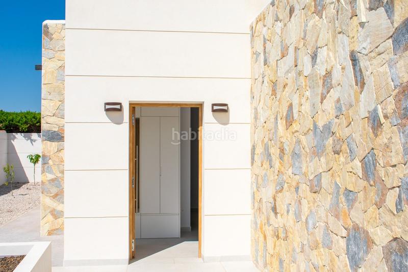 Foto 923af7b3-e9f3-43e7-b266-91b5b1bb1203. Chalet dans calle lavanderas dans Zona Carrefour - Urbanizaciones Torrevieja