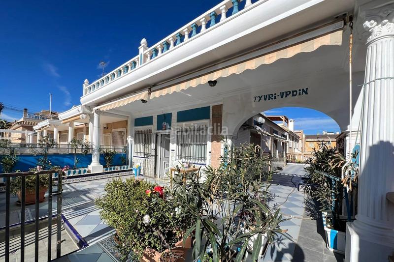 Foto cec9343b-07d0-4edf-b1d2-659db0374905. Semi detached house in avenida holandeses 4 in Los Europeos Torrevieja