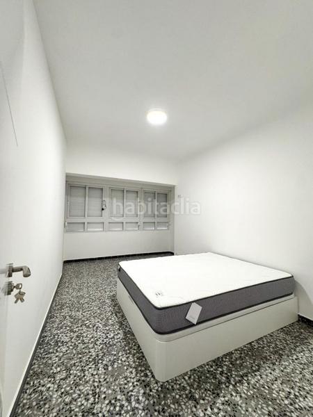 Foto ef70f5e2-d425-40fc-afd5-404342b08358. Apartment with heating in Centro - Muelle Pesquero Torrevieja