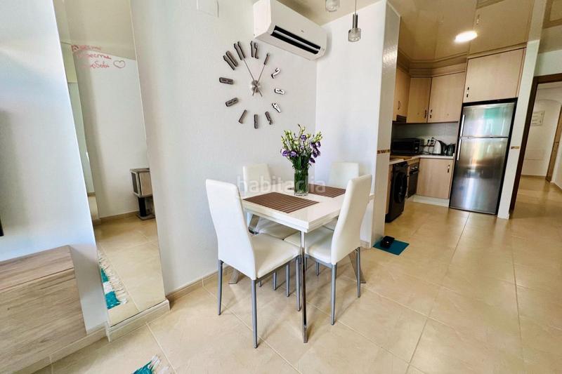 Foto d6c2459e-9b34-4cf8-896a-bd2fd3ff4052. Àtic a calle oslo 6 a Zona Playa de los Locos Torrevieja