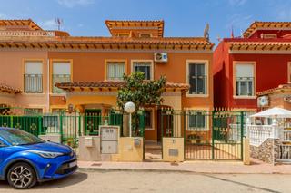 Casa adossada en Salado el 1. Casa adosada 73m con solrium y vistas a la piscina en urbanizac