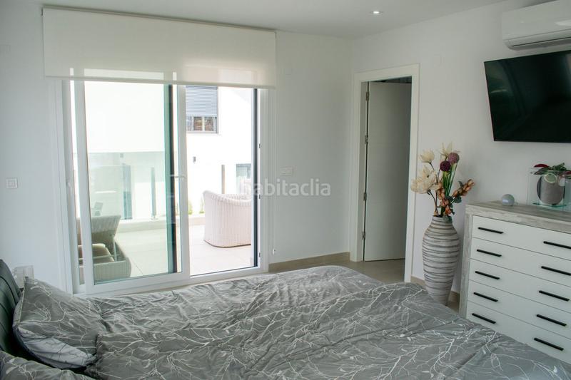 Foto 573c0f53-f9b3-464c-a0ba-538a8faf59b6. Chalet en calle mandarino villa exclusiva 193 m en la zona de vistabella golf. en Orihuela