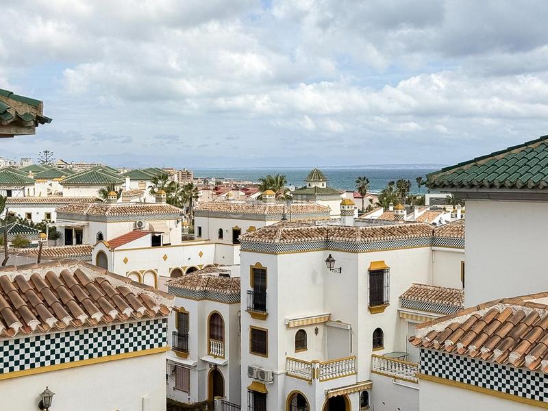 Foto 0d3a77d7-3ba1-4d7a-b692-eedfbf010426. Penthouse with pool in Cañada del Molino Torrevieja