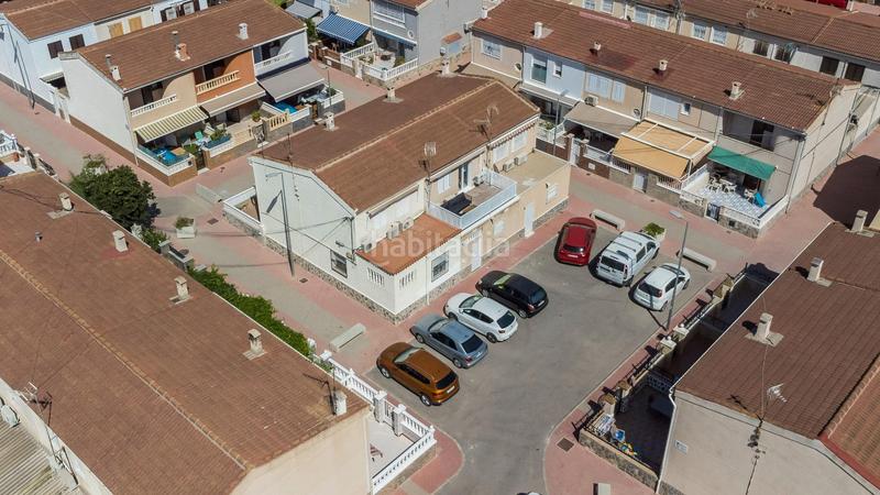 Foto a8ad7e15-805a-48df-9783-4d8d8df766a7. Casa a schiera in calle bulnes 3 in Playa de los Náufragos Torrevieja