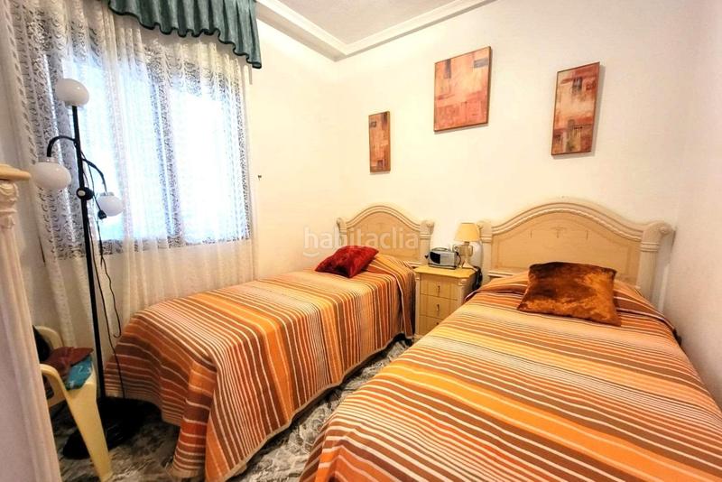 Foto 9231b826-b46d-41ec-bdf5-9644a2380dfc. Pis a avenida alfredo nobel 193 a Zona los Frutales Torrevieja