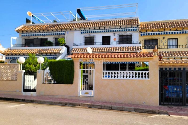 Foto ef3f9684-7640-4e81-836b-21aa13ec3256. Pis a avenida alfredo nobel 193 a Zona los Frutales Torrevieja