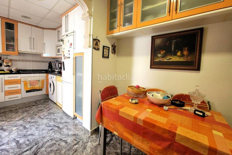 Foto fd157f46-a96d-423f-959e-e0ebb64f3119. Pis a avenida alfredo nobel 193 a Zona los Frutales Torrevieja