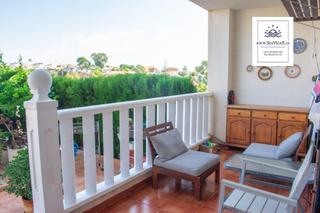 Apartament  Castillo del río. Acogedor apartamento en planta baja 74 m con 2 dormitorios y ter