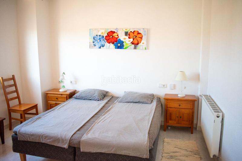 Foto fd652164-e9ca-4e3e-8c31-bf6cc349ca1f. Chalet avec piscine dans La Zenia Orihuela