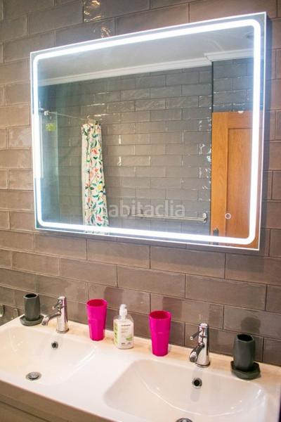 Foto ae1ace34-9401-4d31-9fd9-576313975bbe. Chalet con piscina in La Zenia Orihuela