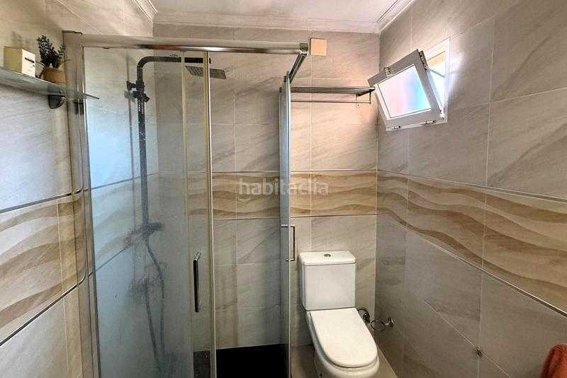 Foto 5f0b8ebc-12e8-4016-bae4-d7d0d7fd7177. Casa adossada a calle severo ochoa 73 a Zona los Frutales Torrevieja