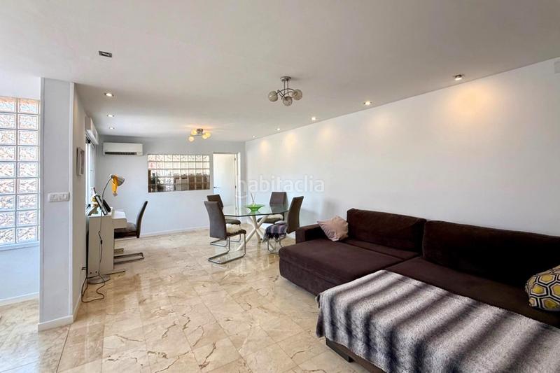 Foto d12cdaf1-a4eb-4c5e-9400-bdf4b9f3564d. Casa adossada a calle severo ochoa 73 a Zona los Frutales Torrevieja