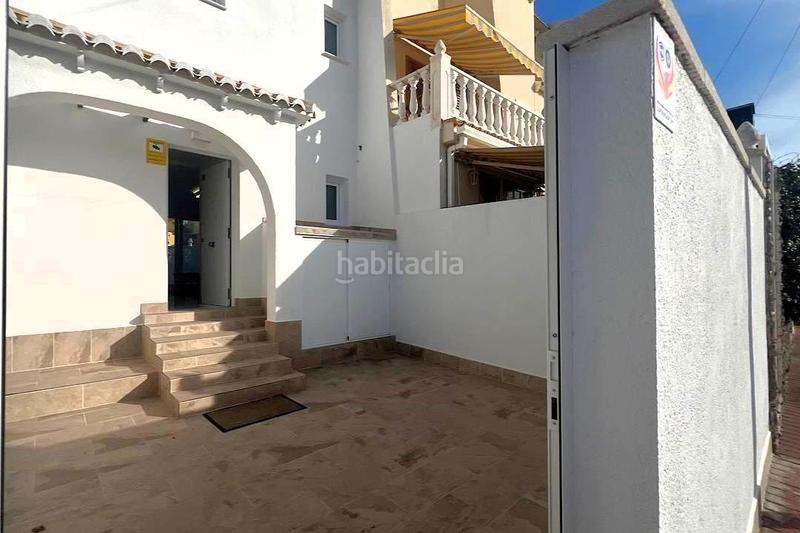 Foto 16d88e7a-d70e-4ffe-88ec-c5712db6ca3e. Casa a schiera in calle salvador dali 100 in Los Balcones-Los Altos Torrevieja