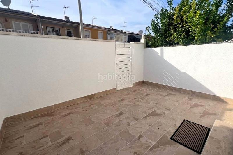 Foto 60a3d832-2e9b-4754-86fc-669ede4a6185. Casa a schiera in calle salvador dali 100 in Los Balcones-Los Altos Torrevieja