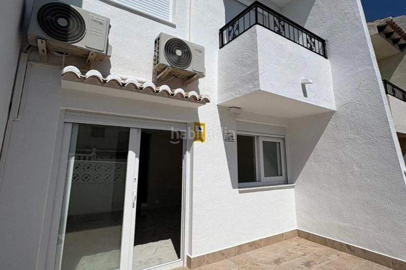 Foto 795bc9a0-3034-41e7-a56f-28d25ebe0541. Casa a schiera in calle salvador dali 100 in Los Balcones-Los Altos Torrevieja
