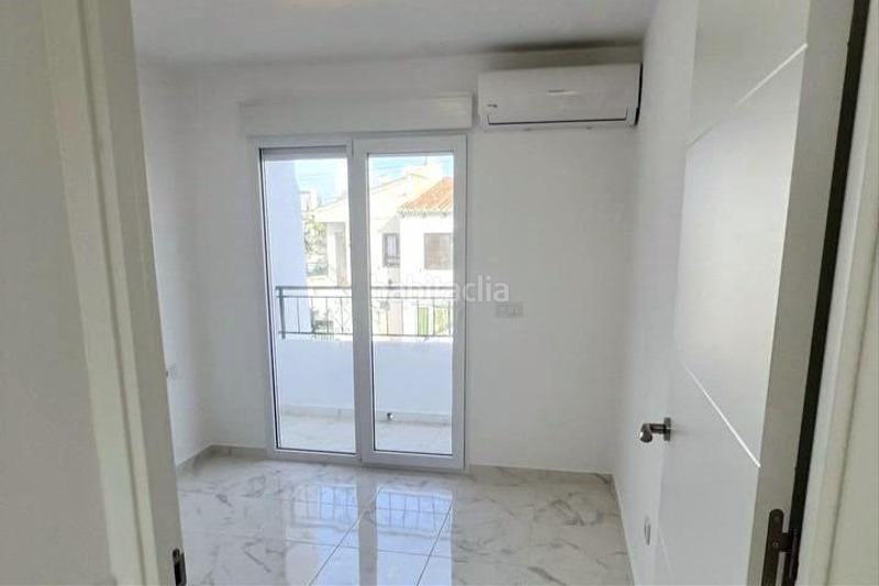 Foto 7e055eb8-d300-485c-a159-18c434d33cf6. Casa a schiera in calle salvador dali 100 in Los Balcones-Los Altos Torrevieja