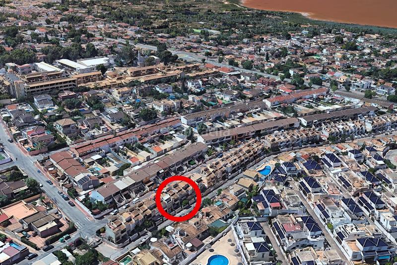 Foto 8f0b5808-cbeb-4a72-9c8c-71dc7f17aefd. Casa a schiera in calle salvador dali 100 in Los Balcones-Los Altos Torrevieja