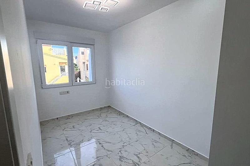 Foto a5abfde9-2904-44d1-b0ea-54957d510d3f. Casa a schiera in calle salvador dali 100 in Los Balcones-Los Altos Torrevieja