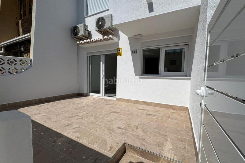Foto da50e749-da34-4b04-8f1d-8ab48f4c56ff. Casa a schiera in calle salvador dali 100 in Los Balcones-Los Altos Torrevieja