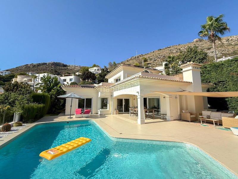 Foto 3a0285d3-0c25-417a-b36c-d6096c786efa. Chalet con riscaldamento parcheggio piscina in El Portet-Pla del Mar Moraira