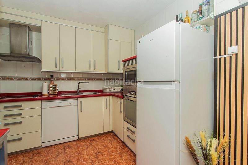 Foto 38cef04c-fa73-48d7-9824-9ee27583f2e5. Casa adossada amb calefacció a Los Balcones y los Altos Orihuela