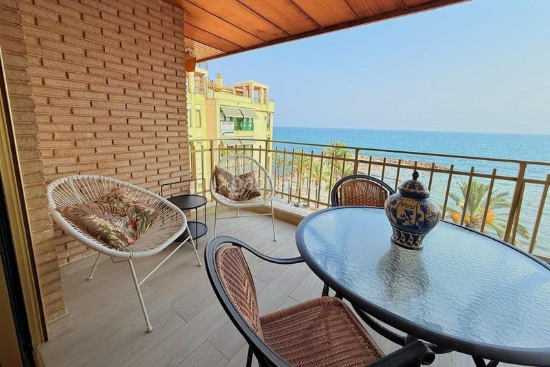 Foto 559a3bed-c721-4e95-b281-e941e4cdfa76. Dachwohnung in calle moriones 2 in Las Piscinas Naturales Torrevieja