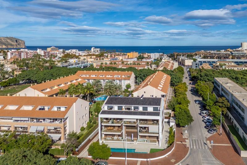 Foto f9eebfd0-6f94-40d8-b7d0-af00f400e422. Piccolo appartamento con parcheggio piscina in Montañar-El Arenal Xàbia
