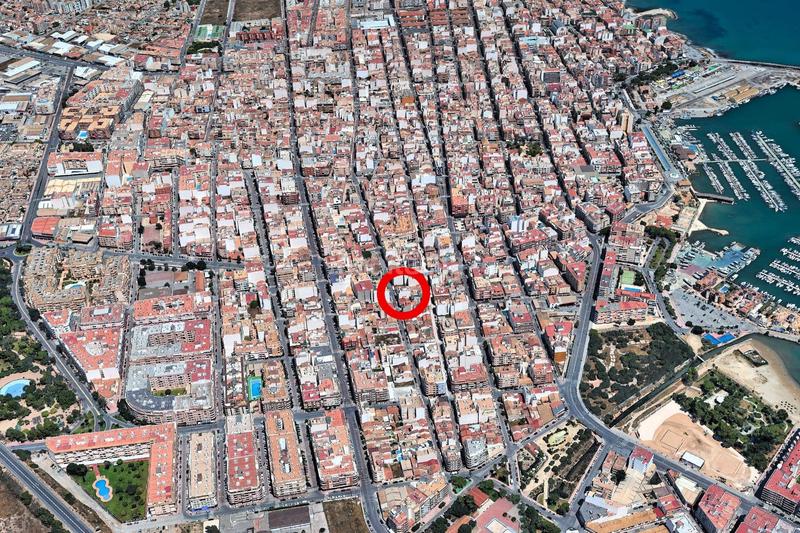 Foto dc7257e9-f340-433d-b3e0-9160239526f9. Apartament a calle san pascual 28 a Puerto Deportivo Torrevieja