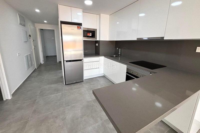 Foto 4eca366a-bd30-4148-a177-effc33aeb042. Piccolo appartamento in calle ramon gallud 139 in Torrevieja