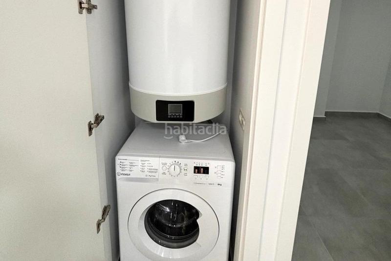 Foto 6054b557-6c7e-472b-a4a9-26bb6961f804. Piccolo appartamento in calle ramon gallud 139 in Torrevieja