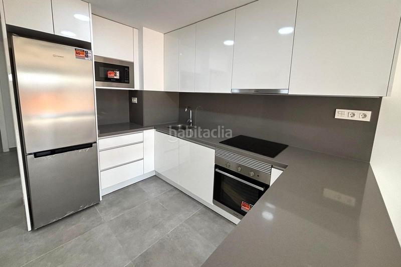 Foto d5720307-5376-4654-a921-abf92a2ea522. Piccolo appartamento in calle ramon gallud 139 in Torrevieja
