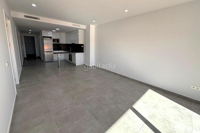 Foto f8b86a3d-0eda-498e-b2ea-7e1859027bd7. Piccolo appartamento in calle ramon gallud 139 in Torrevieja